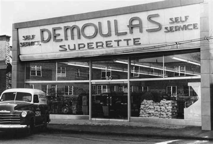 Demoulas Market: A Deep Dive into the Community's Favorite Grocery Store