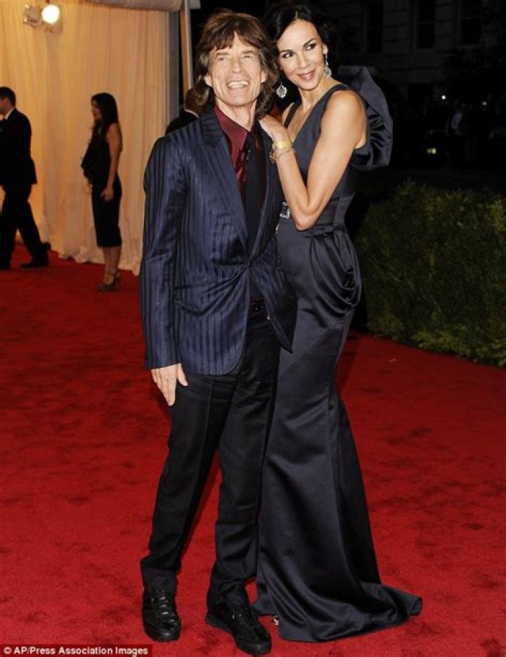 Gina Bellman Height: Everything You Need to Know