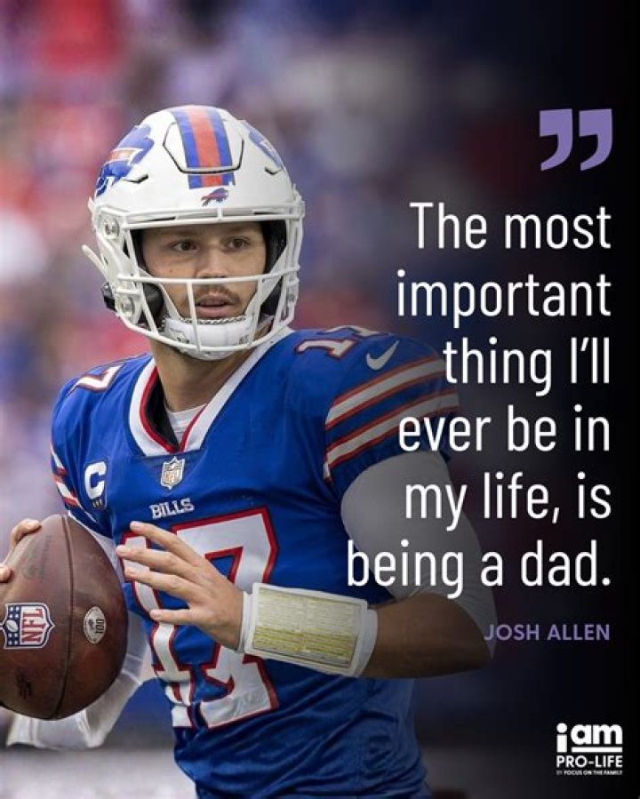 Rockstar and Actress: Exploring the Multifaceted Career of Hailee Steinfeld