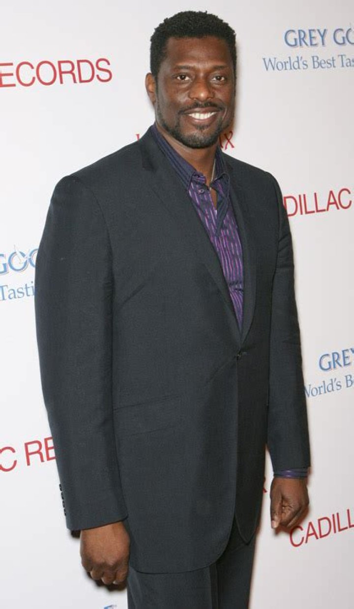 Unveiling the Height of Eamonn Walker: How Tall Is the Acclaimed Actor?