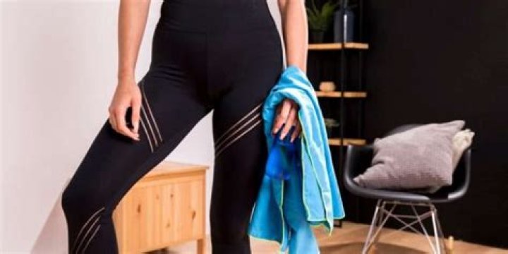 Expert Guide: How to Effortlessly Clean Faux Leather Spanx Leggings