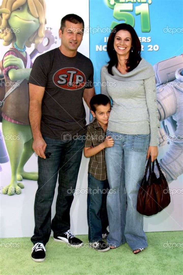 Jennifer Taylor Husband: A Closer Look at Her Personal Life