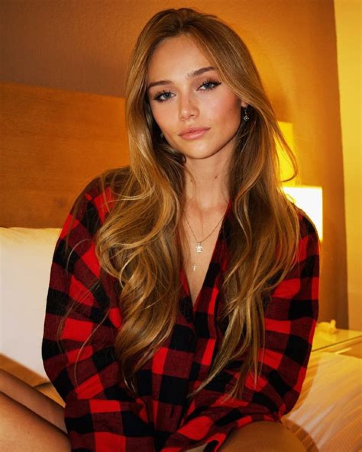 Kyla Dodds: The Rising Star in the Entertainment Industry