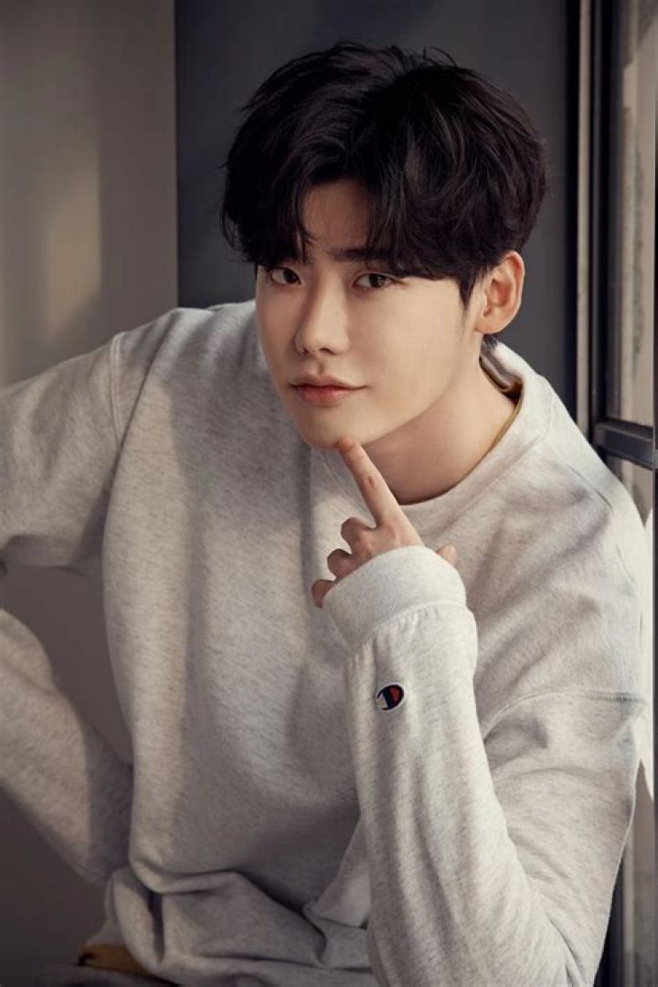 Lee Jong Suk: South Korea's Beloved Actor