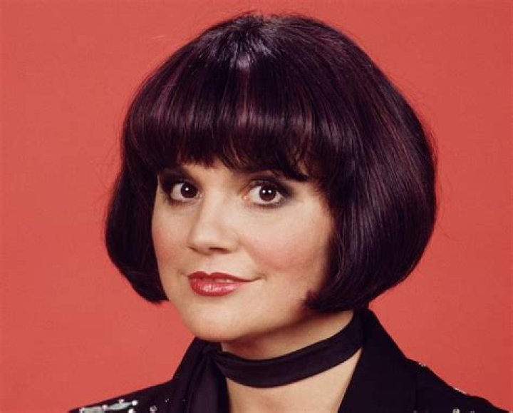 Linda Ronstadt Net Worth 2024: Exploring the Iconic Singer's Wealth and Legacy