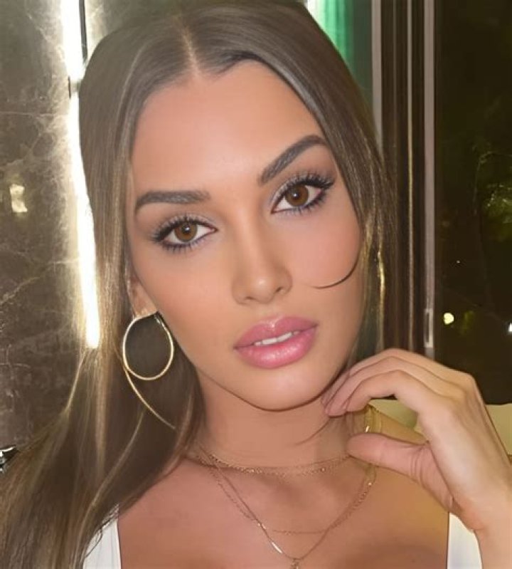 Lyna Perez: The Rising Star of Social Media and Modeling