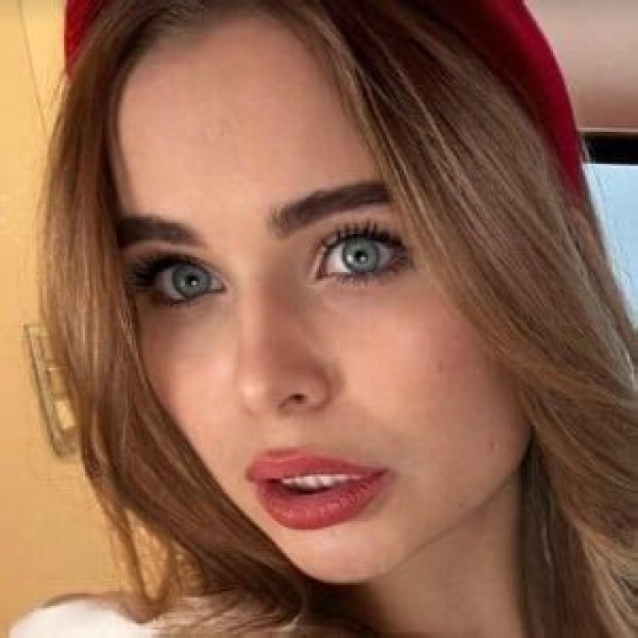 Nora Power Fans: The Rise of an Influential Community