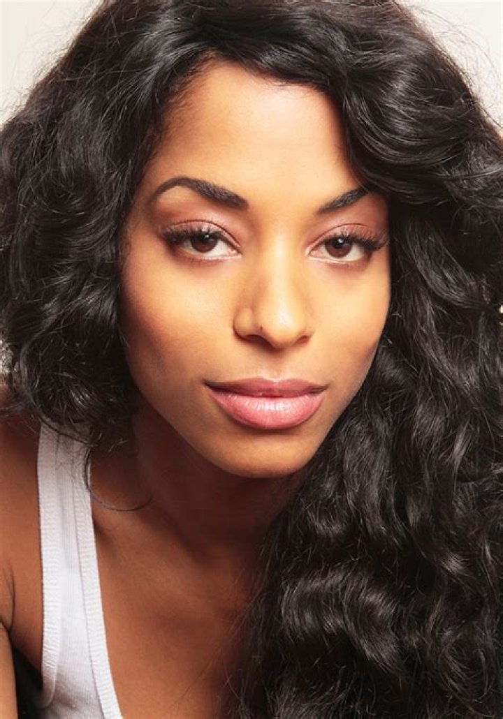 Exploring the Life and Career of Vivian Nixon