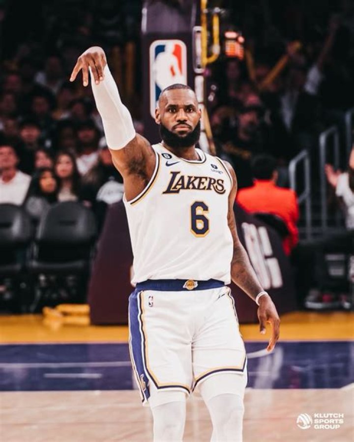 LeBron James' Impressive Wingspan: An Analysis of its Significance