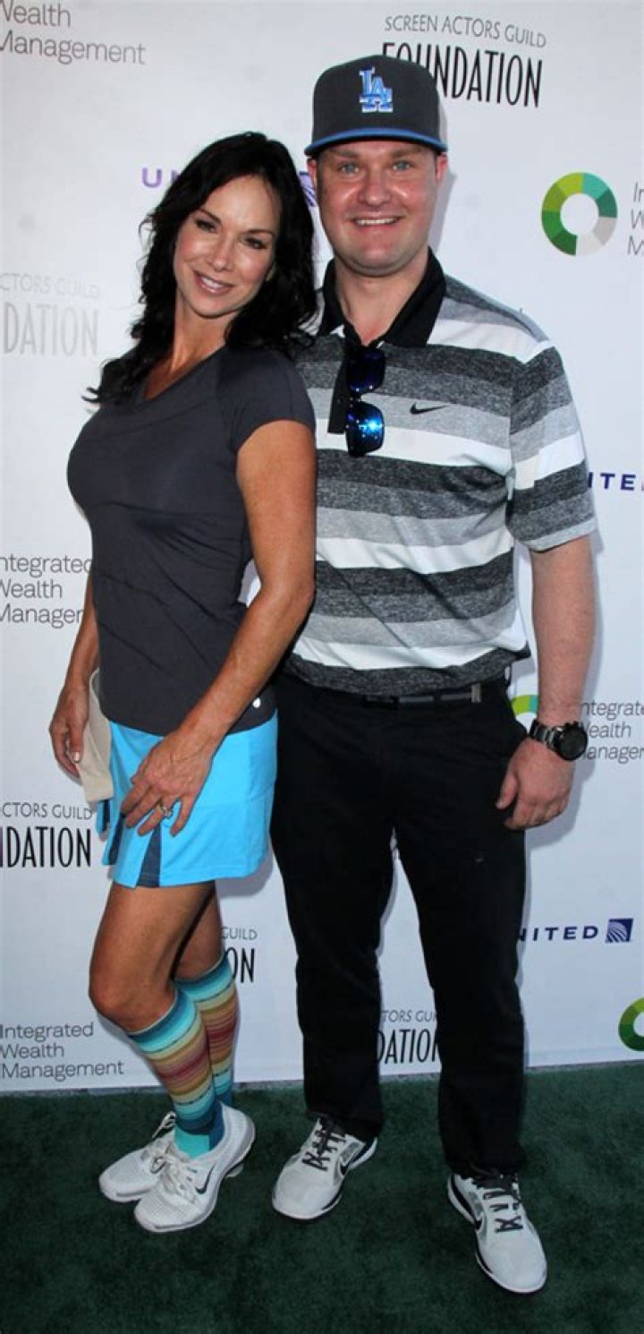 How Tall is Zachery Ty Bryan? Discover Everything About His Height and More